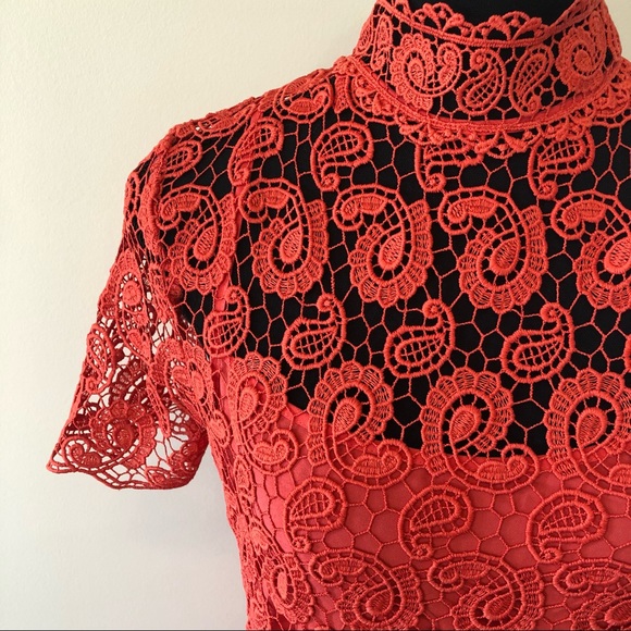 Coral knit cap sleeve dress - Picture 3 of 10